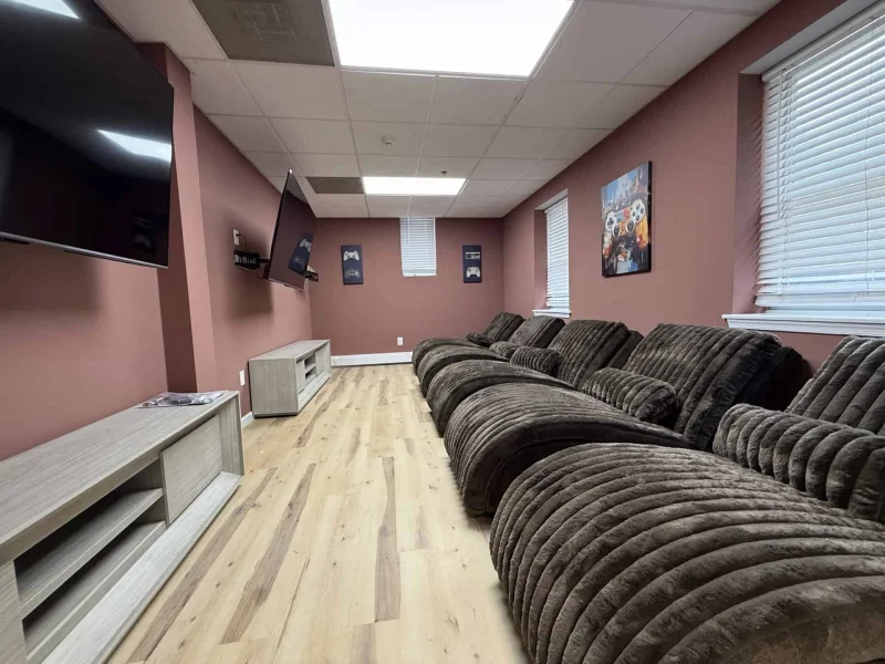 Recreation room for activities and socializing